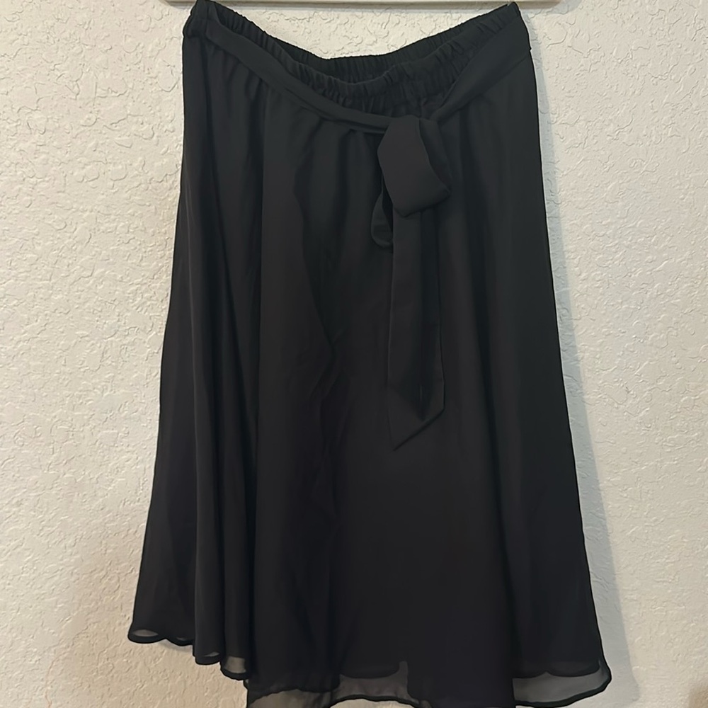 Vintage Neiman Marcus black skirt x